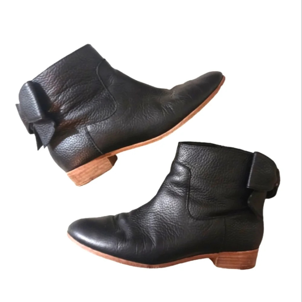 Kate Spade Black Leather Booties with Bows size 7.5